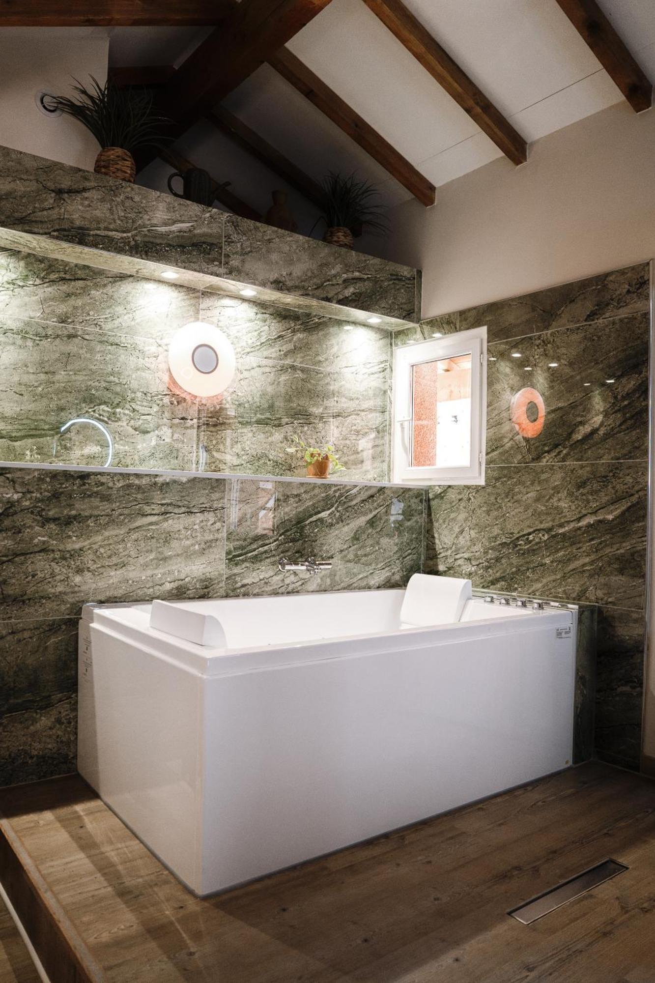 Appart Hotel Le 8 La Suite & Spa - Parking Gratuit - Mâcon Exterior photo